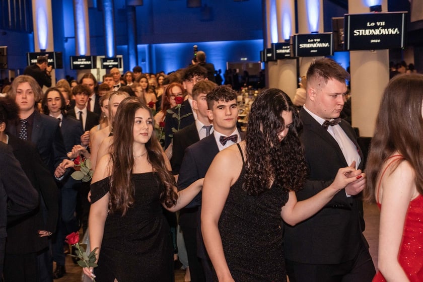 Studniówka maturzystów VII LO we Wrocławiu
