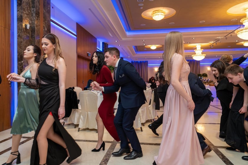 Studni&oacute;wka uczni&oacute;w Technikum nr XV im. Marii Skłodowskiej-Curie we Wrocławiu w Hotelu Haston (3 lutego 2024)
