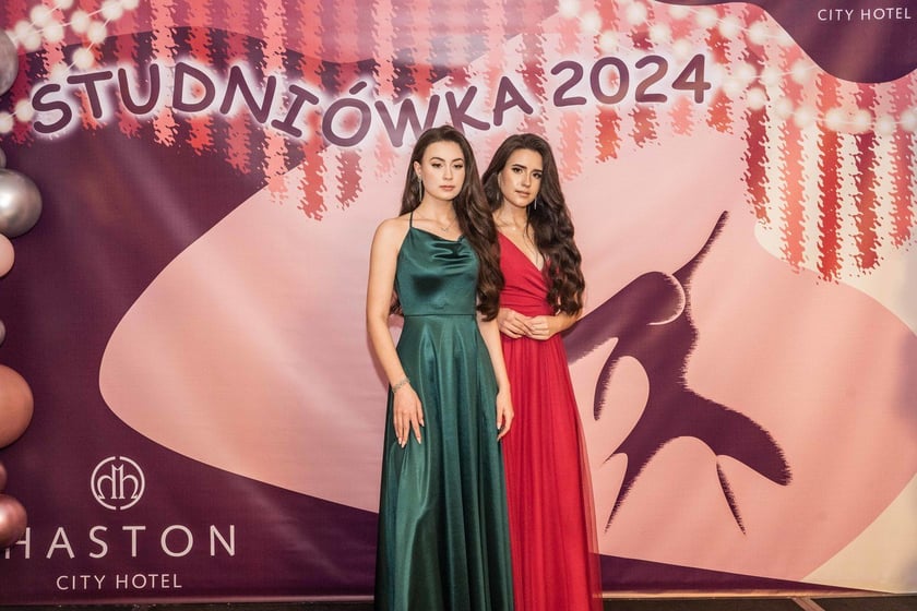 Studni&oacute;wka X LO im. Stefanii Sempołowskiej we Wrocławiu (9 lutego 2024)
