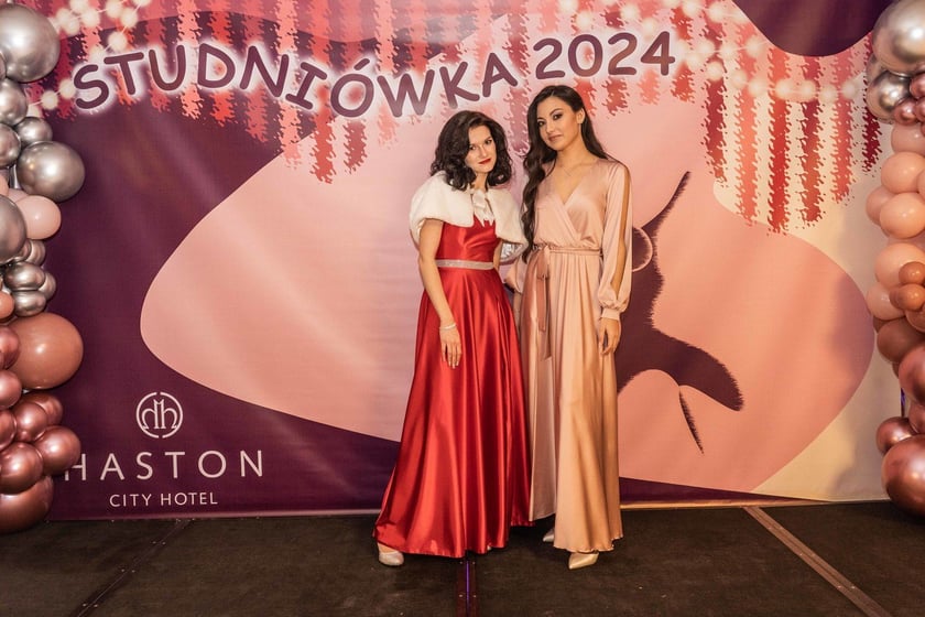 Studni&oacute;wka X LO im. Stefanii Sempołowskiej we Wrocławiu (9 lutego 2024)