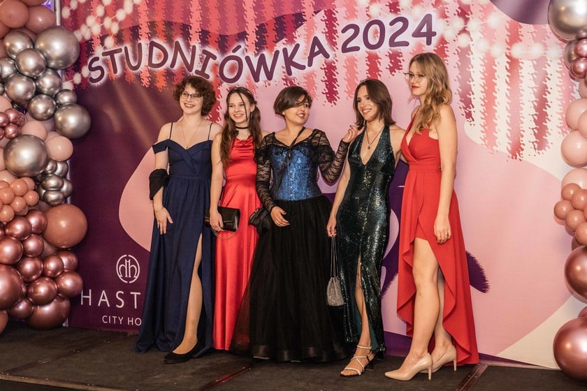 Studni&oacute;wka X LO im. Stefanii Sempołowskiej we Wrocławiu (9 lutego 2024)