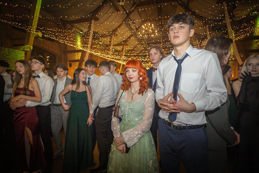 Studni&oacute;wka III LO im. Adama Mickiewicza we Wrocławiu (10 lutego 2024)