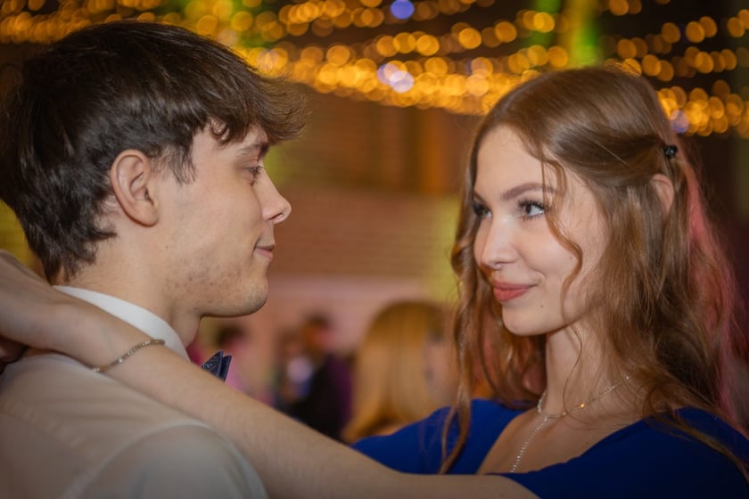 Studni&oacute;wka III LO im. Adama Mickiewicza we Wrocławiu (10 lutego 2024)