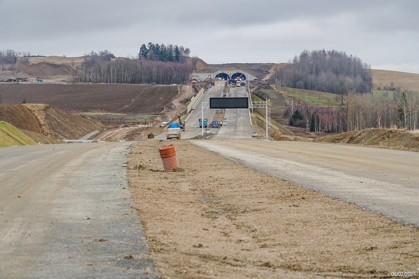 Budowana trasa S3 Bolków - Kamienna Góra na Dolnym Śląsku, luty 2024