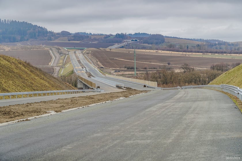 Budowana trasa S3 Bolków - Kamienna Góra na Dolnym Śląsku, luty 2024