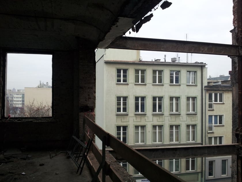 Remont i przebudowa budynku, widok z ul. Łaciarskiej