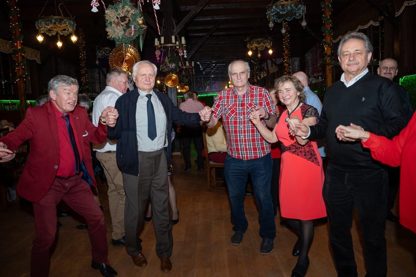 Walentynkowy bal seniorów