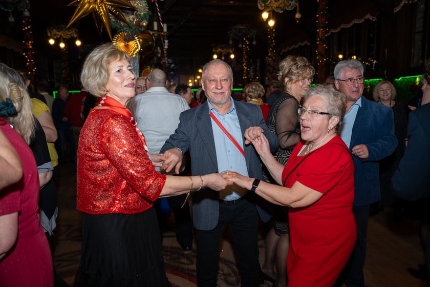 Walentynkowy bal seniorów