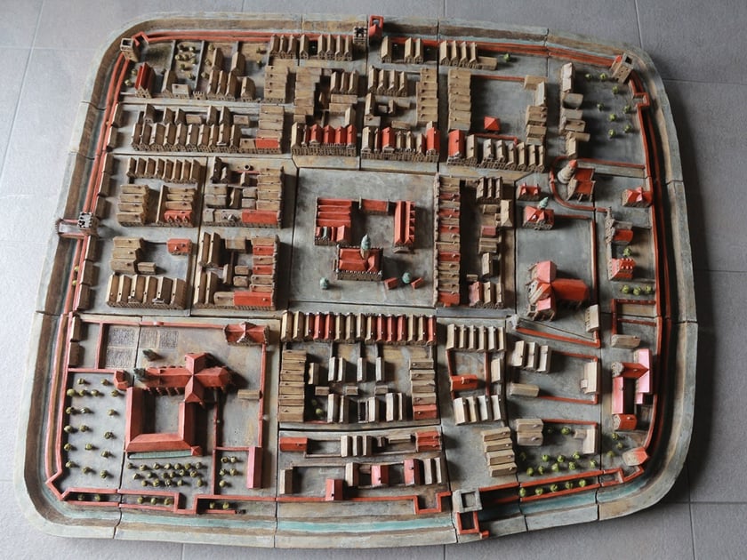 Ceramiczna makieta Strzelina na podstawie XVIII-wiecznego rysunku