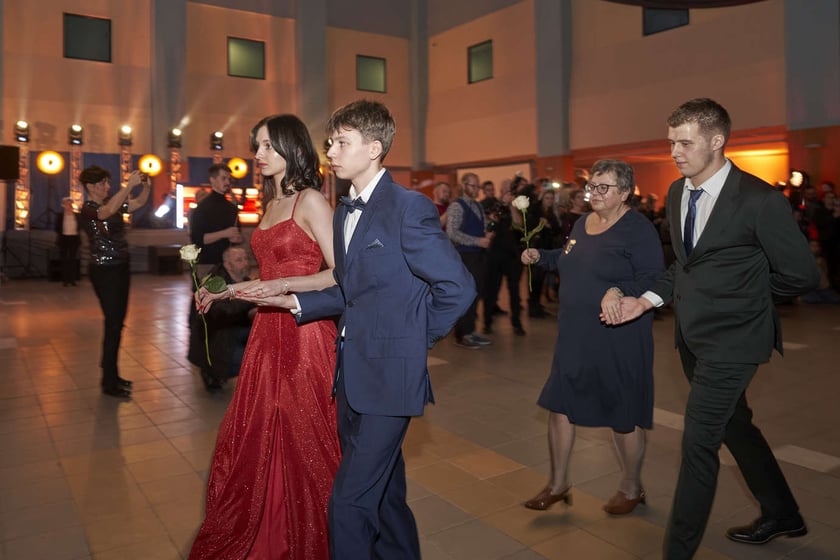 Studniówka XI LO we Wrocławiu