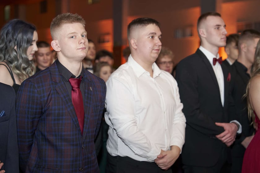 Studniówka XI LO we Wrocławiu