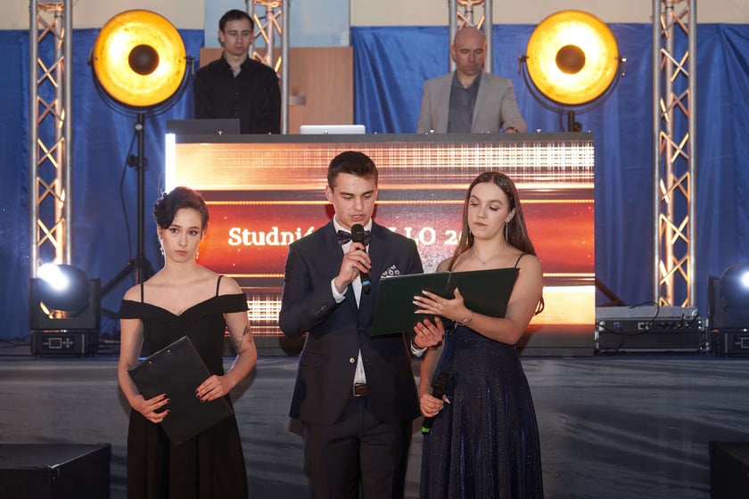 Studniówka XI LO we Wrocławiu