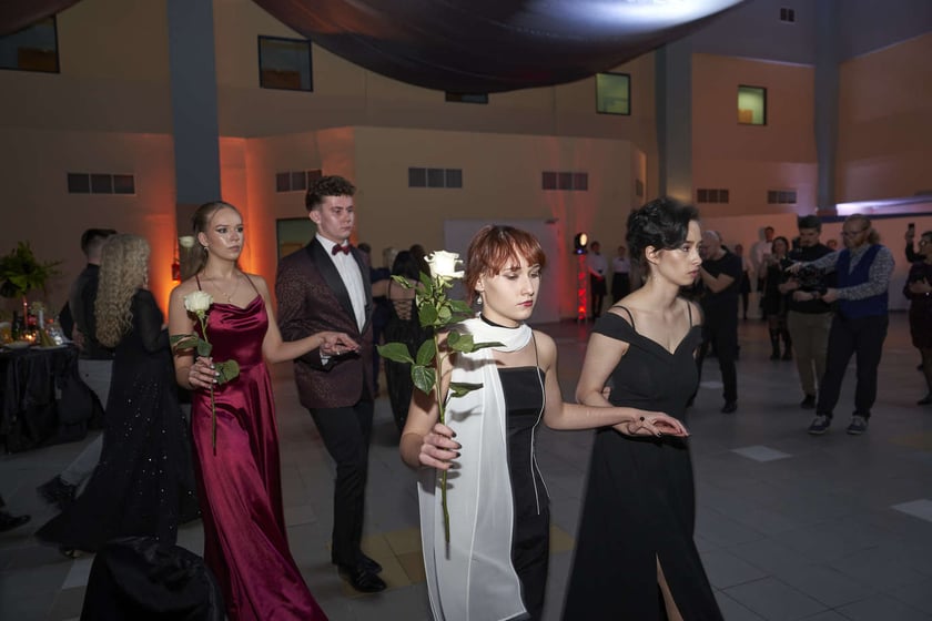 Studniówka XI LO we Wrocławiu