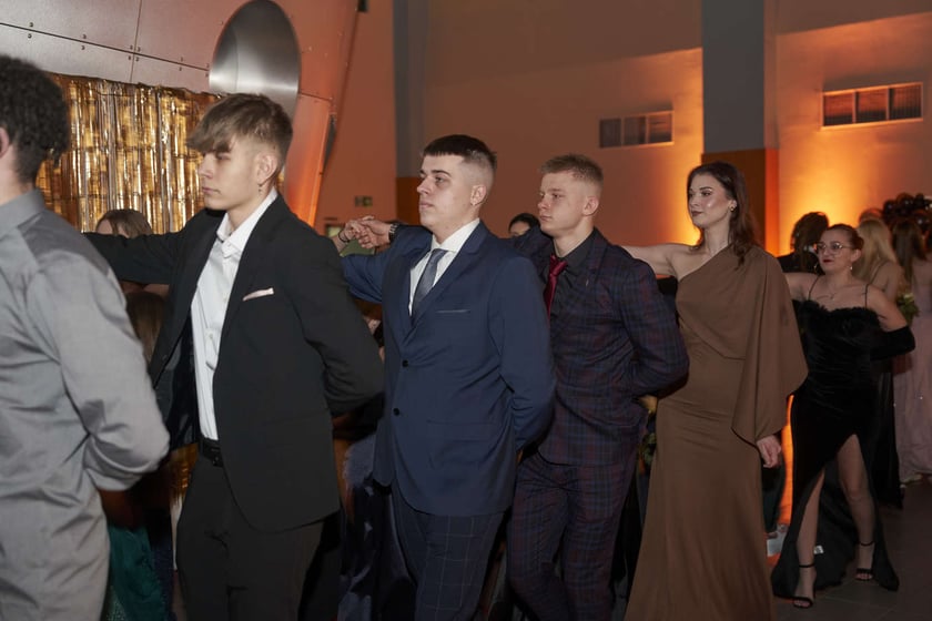 Studniówka XI LO we Wrocławiu
