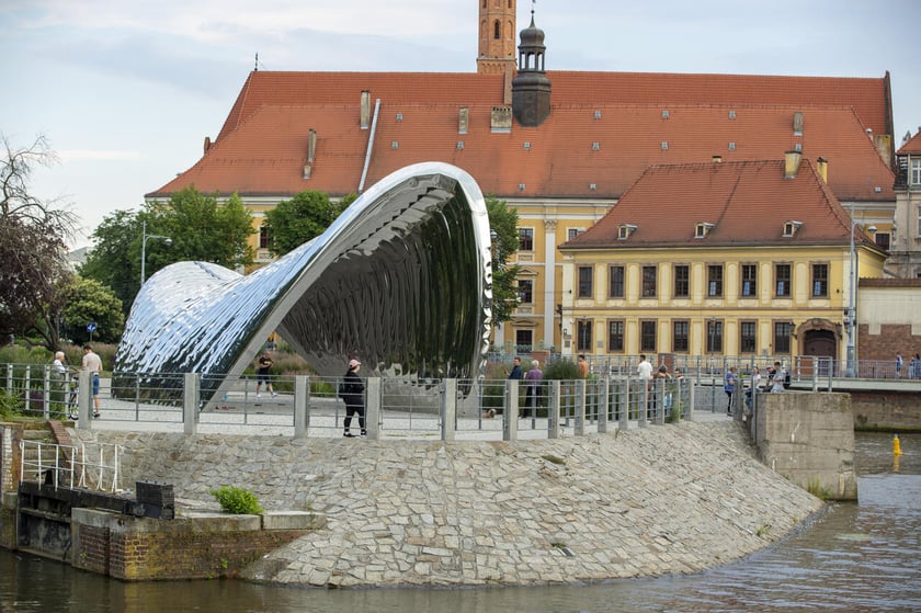 Widok na Ostr&oacute;w Tumski