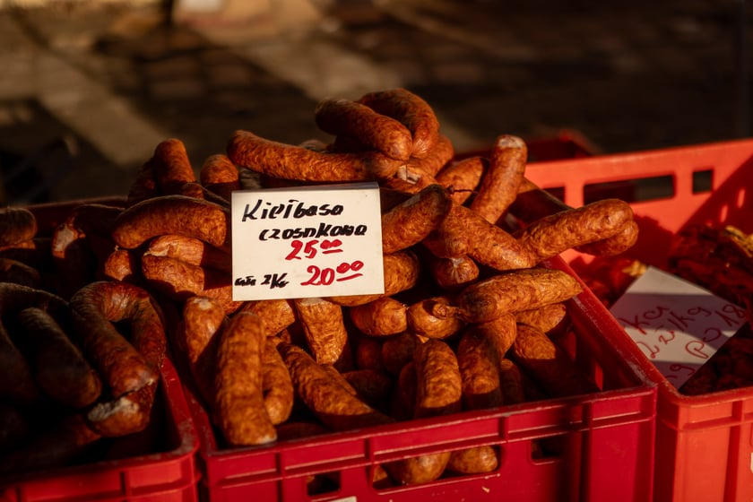 Bazar na dworcu Świebodzkim, luty 2024