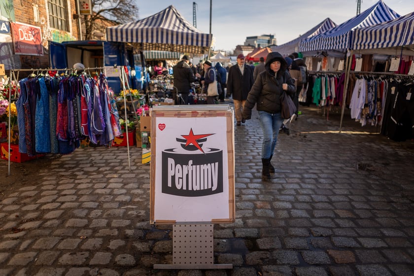 Bazar na dworcu Świebodzkim, luty 2024