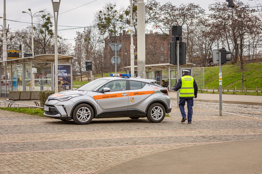 Remont torowiska na placu Powstańców Wielkopolskich. Wrocław, 9 marca 2024