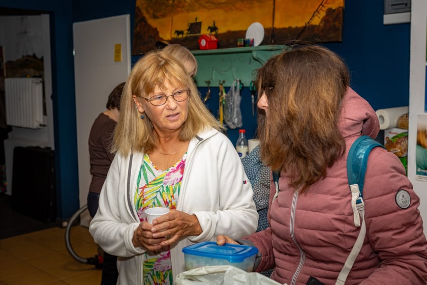 Dzień Kobiet w Rewirze Twórczym na Swojczycach, spotkanie z prezydentem Wrocławia Jackiem Sutrykiem