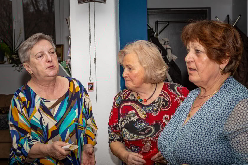 Dzień Kobiet w Rewirze Twórczym na Swojczycach, spotkanie z prezydentem Wrocławia Jackiem Sutrykiem