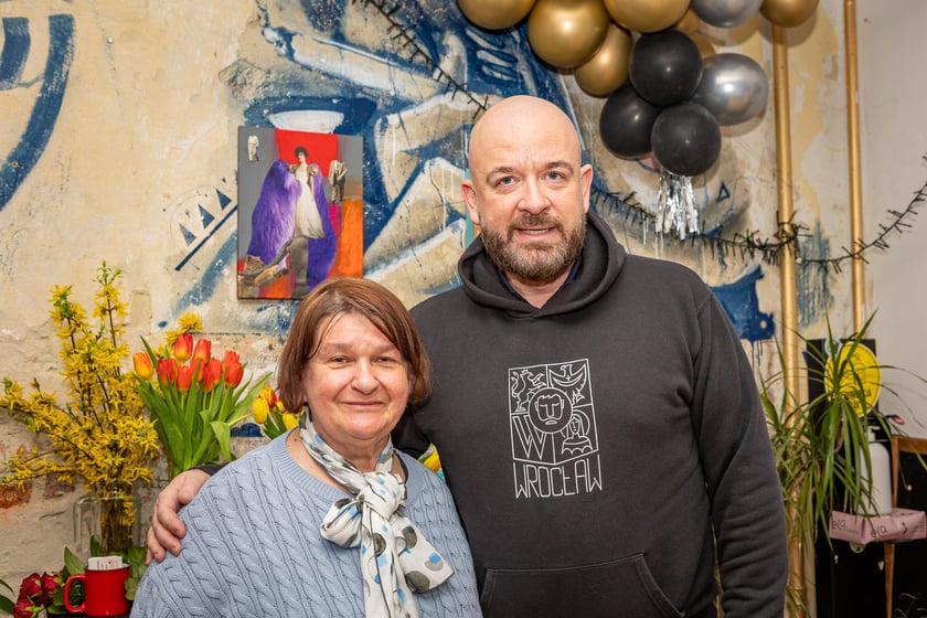 Dzień Kobiet w Rewirze Twórczym na Swojczycach, spotkanie z prezydentem Wrocławia Jackiem Sutrykiem