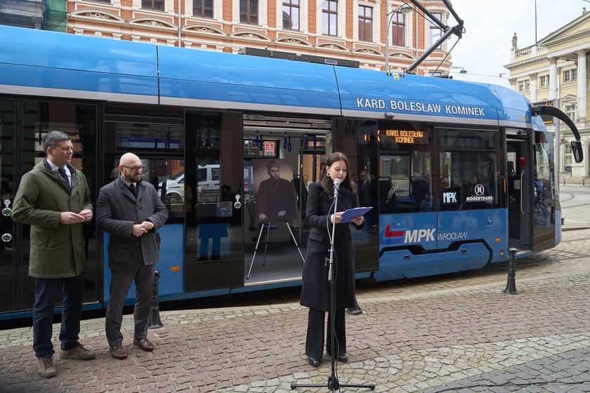 Nadanie tramwajowi imienia kard. Bolesława Kominka