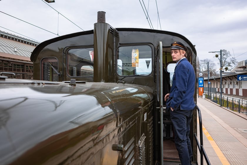 Pociąg retro, czyli kolejowe zakamarki Wrocławia - otwarcie sezonu 2024