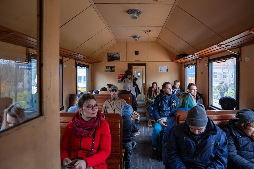 Pociąg retro, czyli kolejowe zakamarki Wrocławia - otwarcie sezonu 2024