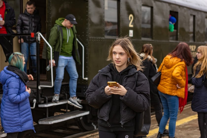 Pociąg retro, czyli kolejowe zakamarki Wrocławia - otwarcie sezonu 2024