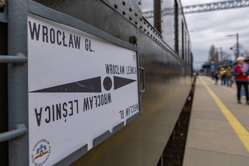 Pociąg retro, czyli kolejowe zakamarki Wrocławia - otwarcie sezonu 2024