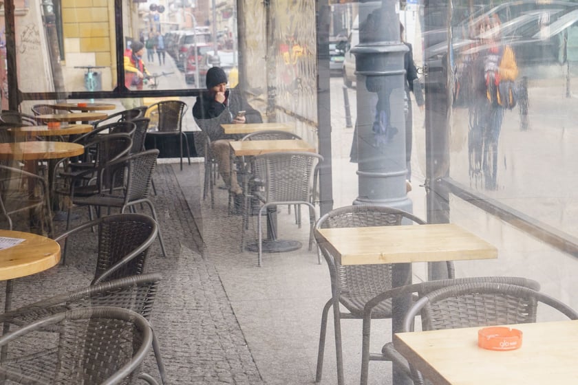 Ogródki gastronomiczne na Starym Mieście we Wrocławiu w marcu 2024