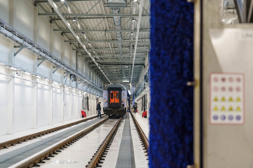Nowoczesna myjnia PKP Intercity we Wrocławiu