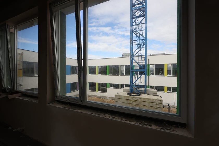 Budowa Przyjaznego Zespołu Szkolno-Przedszkolnego przy ul. Białostockiej na osiedlu Maślice we Wrocławiu
