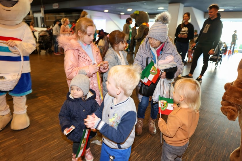 Wielkanocne Paczki Dobrych Relacji 2024