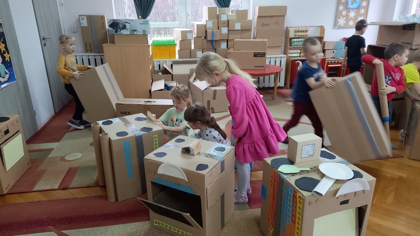 Tydzień bez zabawek w Przedszkolu nr 149 „Tęczowa Polanka”