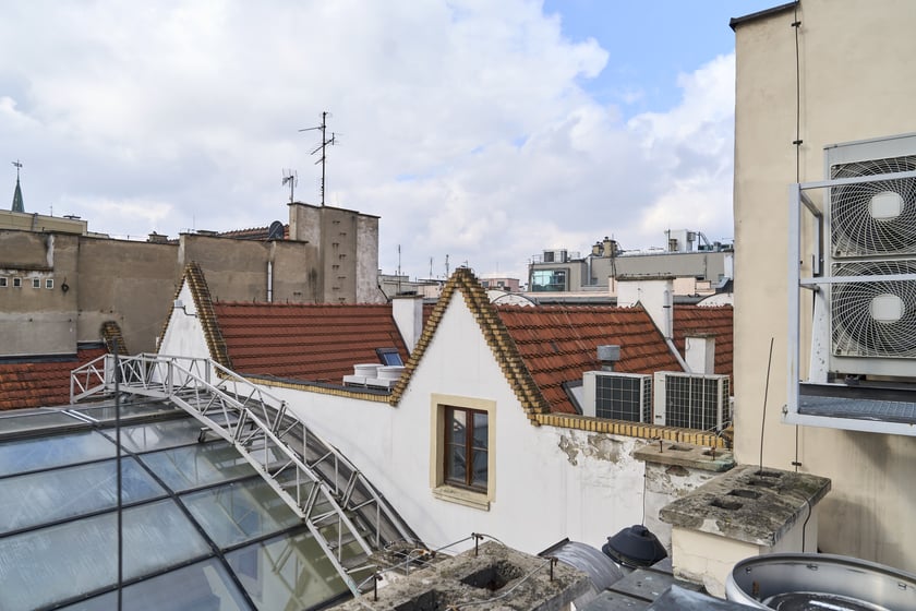 Widok na Rynek i okolice z kamienicy Pod Złotym Słońcem