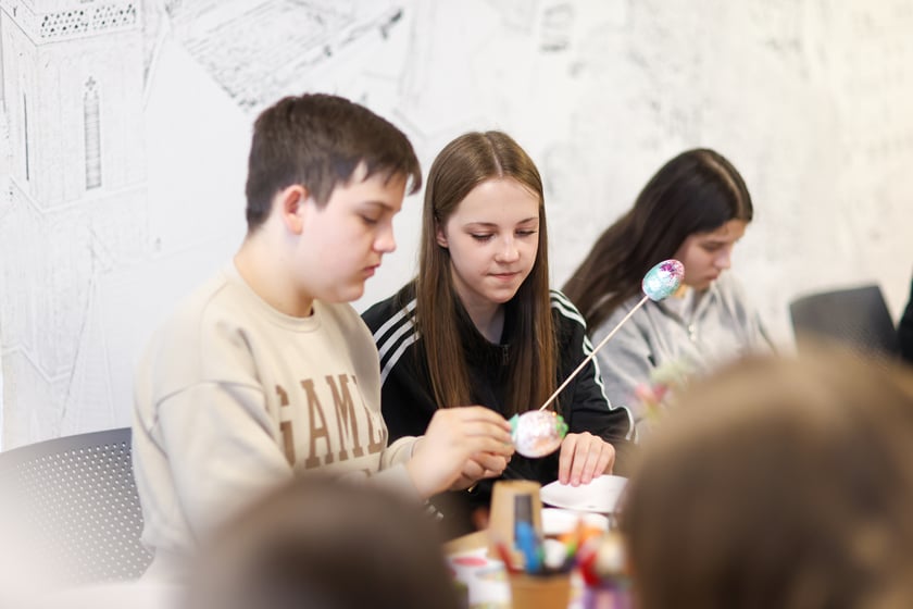 Przedświąteczne Paczki Dobrych Relacji. Wrocław, hala Grafit, 22.03.2024
