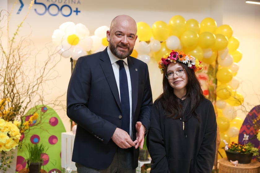 Przedświąteczne Paczki Dobrych Relacji. Wrocław, hala Grafit, 22.03.2024