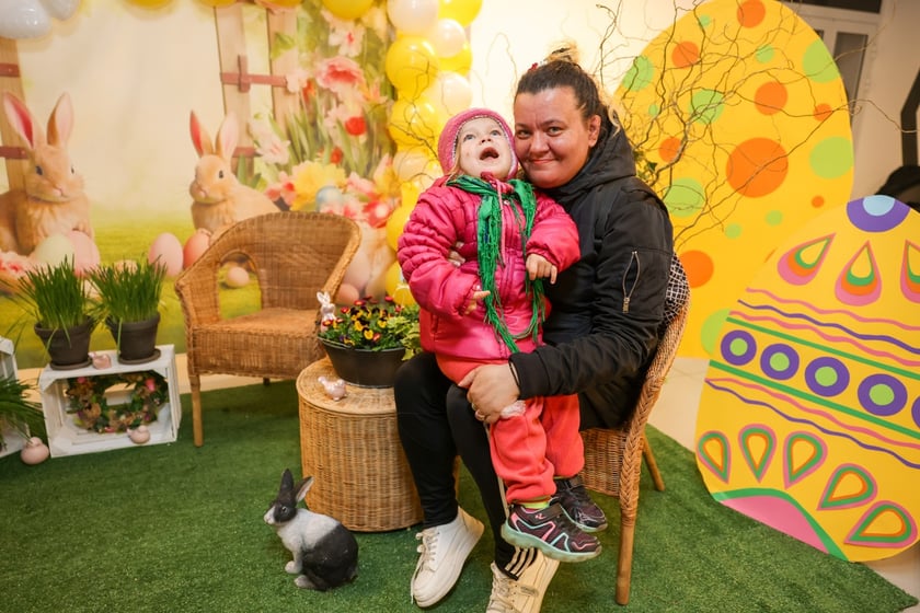 Przedświąteczne Paczki Dobrych Relacji. Wrocław, hala Grafit, 22.03.2024
