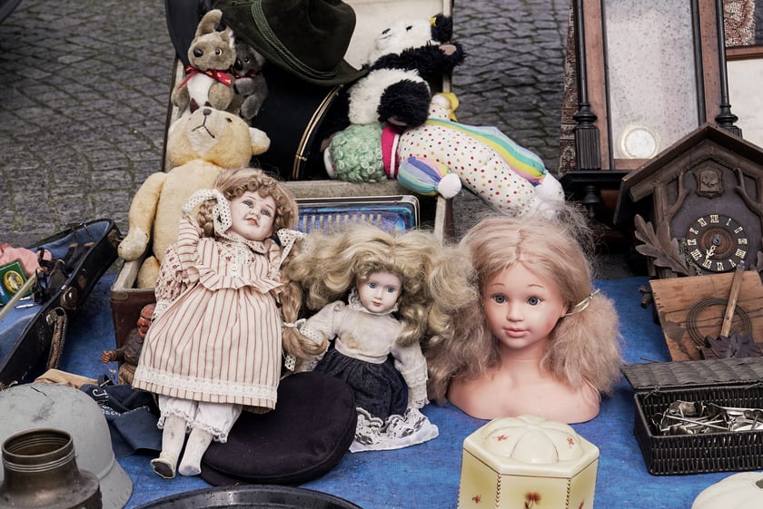 Giełda staroci pod Iglicą - niedziela 23 marca