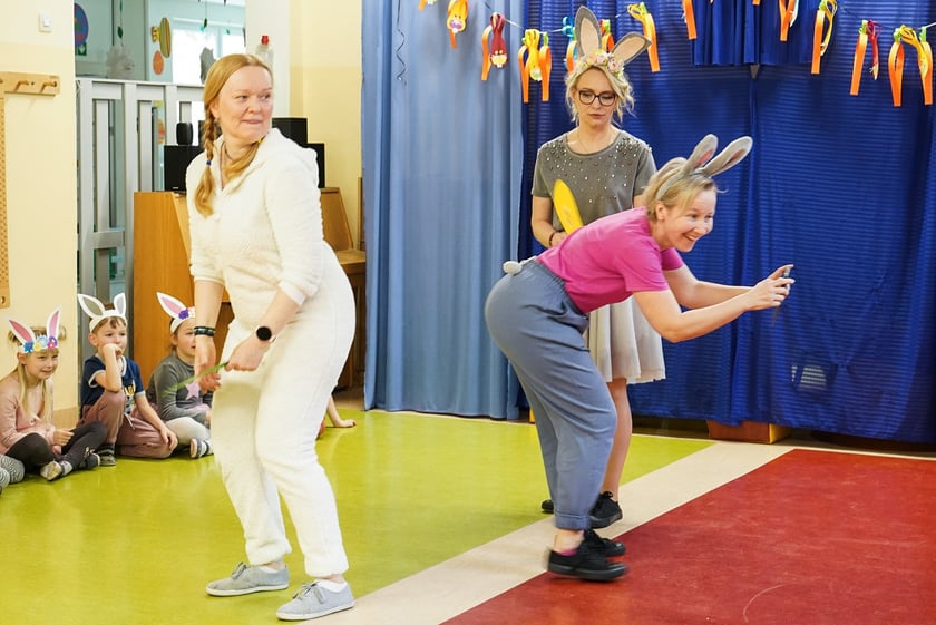 Spotkanie z Zajączkiem w Przedszkolu nr 149 „Tęczowa Polanka”