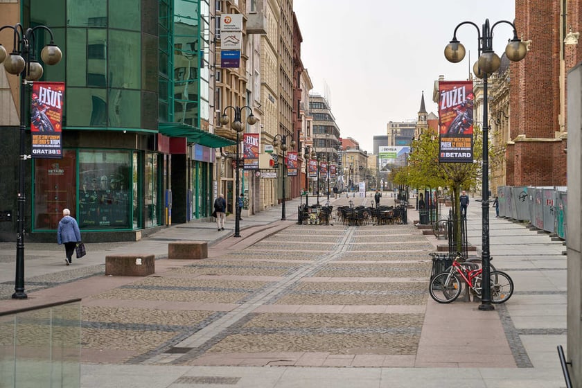 Puste miasto. Wrocław bez ludzi i bez samochodów. 31.03.2024