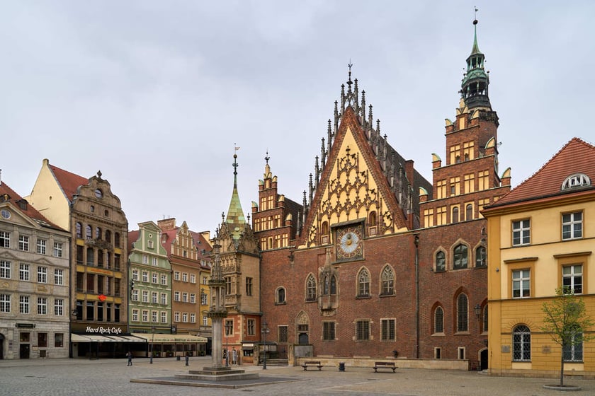 Puste miasto. Wrocław bez ludzi i bez samochodów. 31.03.2024