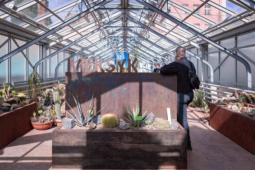 Wrocławski ogr&oacute;d botaniczny otwarty. Można go odwiedzać od 1 kwietnia do końca października.