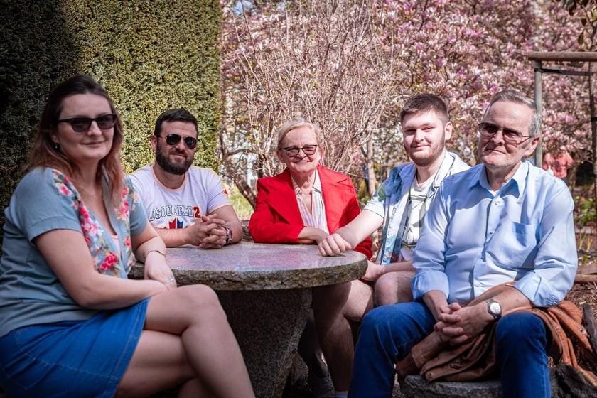 Wrocławski ogr&oacute;d botaniczny otwarty. Można go odwiedzać od 1 kwietnia do końca października.