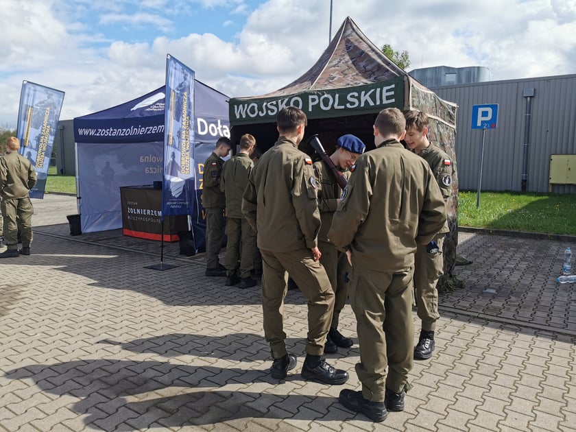 Spartakiada szk&oacute;ł mundurowych wojew&oacute;dztw dolnośląskiego i opolskiego