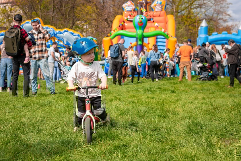 Piknik w parku na Niskich Łąkach i wiosenna edycja akcji WROśnij we WROcław&nbsp;&nbsp;
