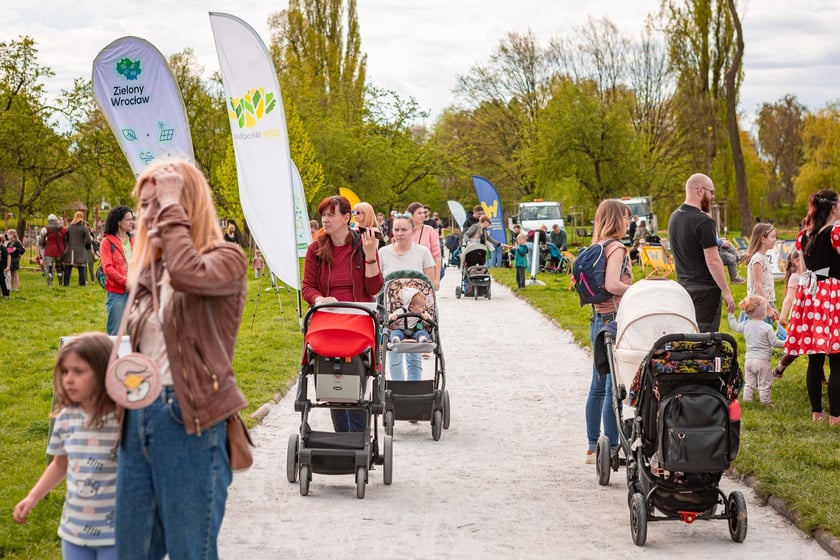 Piknik w parku na Niskich Łąkach i wiosenna edycja akcji WROśnij we WROcław&nbsp;&nbsp;