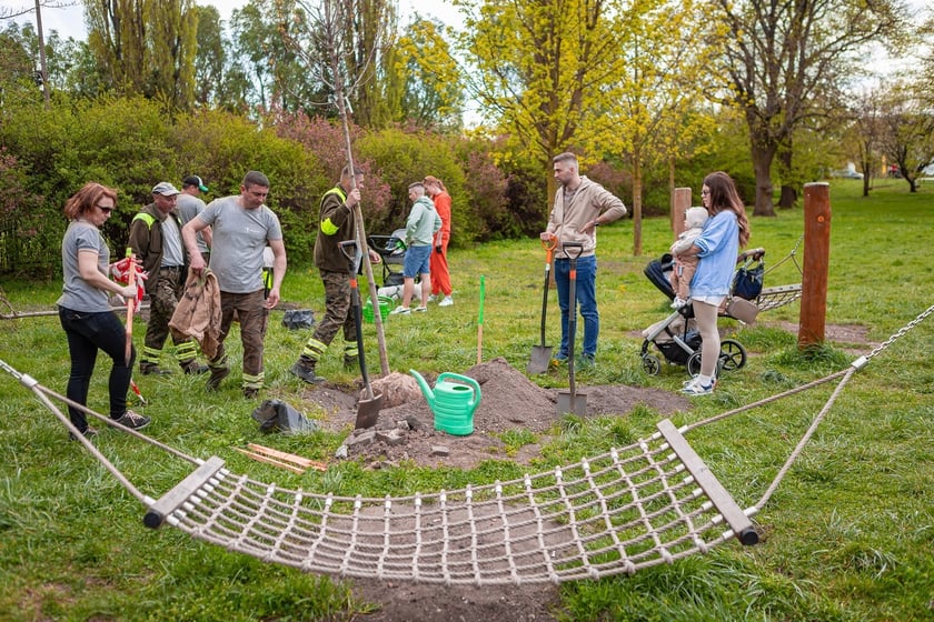 Piknik w parku na Niskich Łąkach i wiosenna edycja akcji WROśnij we WROcław&nbsp;&nbsp;