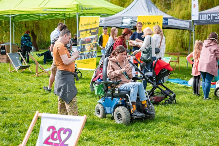 Piknik w parku na Niskich Łąkach i wiosenna edycja akcji WROśnij we WROcław&nbsp;&nbsp;